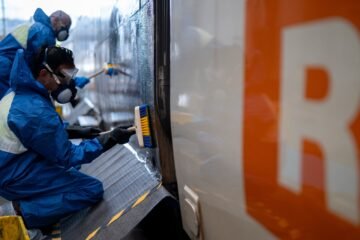 Cataluña no espera a Puente y aumenta hasta los 900.000 euros las multas por el robo de cable y los grafitis en los trenes