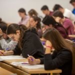 La Universidad del País Vasco dice que los ceros en Física en la PAU duplican a los de Euskera