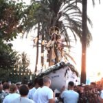 La Virgen del Carmen abraza a Ceuta desde el corazón de la ciudad hasta las aguas de la Ribera