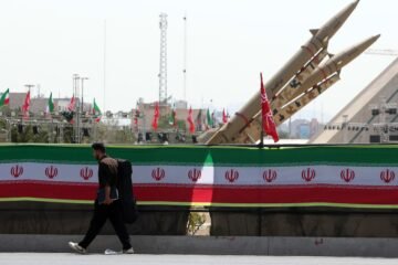 Arabia Saudí lanza un ataque coordinado con Estados Unidos contra milicias proiraníes en Irak