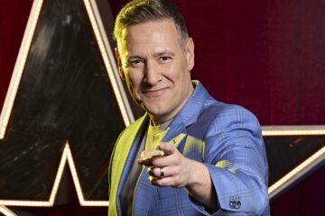 Carlos Latre aclara que no abandona Mediaset y confirma que, tras finalizar contrato, puede estar en otras cadenas