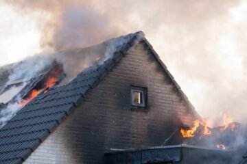 ¿Cubre el seguro de hogar los daños de un incendio forestal? Esto dice la ley