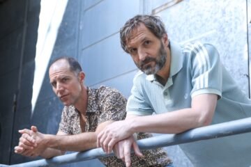 José Manuel Poga y Julián Villagrán: «Me gusta el punto salvaje de ‘33 días’, al estilo de la película ‘Acorralado’»