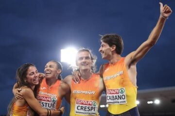 Bronce de España en el novedoso 4×100 mixto