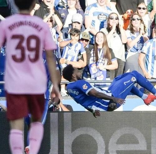 El Deportivo despega y enciende las alarmas del Valencia