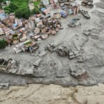 El número de desaparecidos en Nepal y Tíbet tras la fuerte riada supera los 1.300, según dos registros