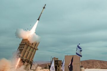 Israel y Grecia estrechan su alianza con su mayor acuerdo armamentístico, por valor de 3.000 millones