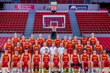 La foto que hace historia en el baloncesto mallorquín: Alba Torrens, Helena Pueyo y Baba Miller