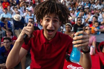 El «efecto Mundial» impulsa un 5% el gran consumo con cifras récord a partir de semifinales en snacking, bebidas y productos de conveniencia