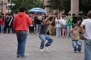 Antes de farmear aura, se cazaron Pokémon: así salta a la calle la cultura digital