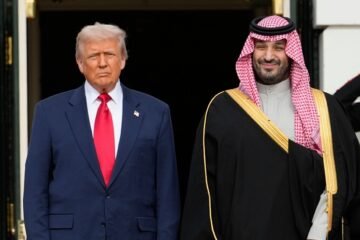 Trump dice que suspende los ataques contra Irán a la espera de un acuerdo rápido