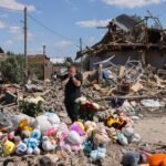 Los civiles de Ucrania y Rusia pagan cada vez un precio más alto en la guerra