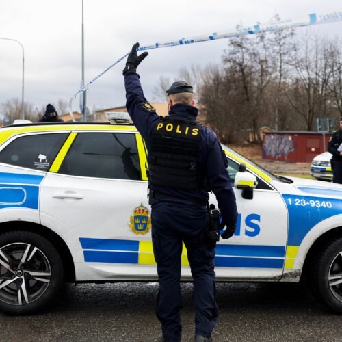 Un joven armado con una espada mata a una persona y hiere a tres en un instituto de Suecia