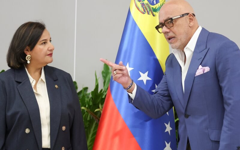 El futuro de Venezuela se dirime en una nueva negociación bajo el control de Estados Unidos