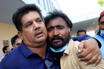 Mueren al menos 15 recién nacidos en un incendio en un hospital en Pakistán