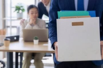 Un abogado revela las cinco modificaciones sustanciales que dan derecho a irte de tu empresa con paro e indemnización