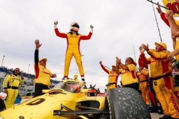 Álex Palou vuelve a hacer historia y se corona pentacampeón de Indycar