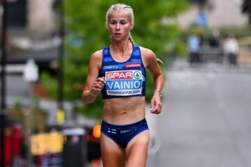 Exhibición histórica de Alisa Vainio en maratón y bronce femenino para España