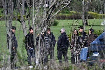 Lionel Messi y su familia despiden a su padre Jorge en un cementerio privado de Rosario
