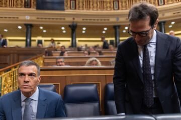 La propaganda  del espejismo económico