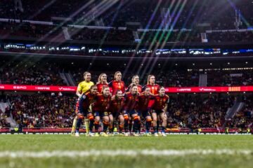 La Federación de Fútbol cubrirá la congelación de óvulos a jugadoras y árbitras con cinco años de mantenimiento