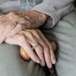 La Justicia lo confirma: una jubilada dona una vivienda a su hijo y deberá devolver más de 3.700 euros de su pensión