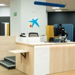 CaixaBank transforma más de 300 oficinas para atender a 2,4 millones de clientes
