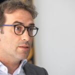 Carlos Cuerpo reconoce que «muchísimos hogares» siguen teniendo problemas para llegar a final de mes