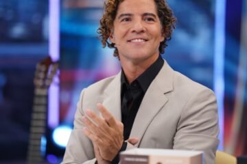 Jorge Salvador rescata en ‘El Hormiguero’ un recuerdo de la Academia de ‘OT1’ delante de Bisbal: «Había preservativos dentro»