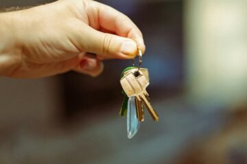 Hasta 15.000 euros para comprar una vivienda: así es la nueva ayuda del Gobierno para jóvenes de hasta 35 años