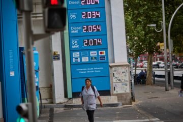 La OPEP+ evalúa su oferta petrolera tras la liberación de reservas del G7