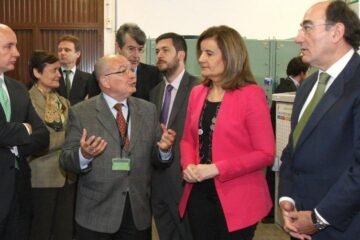 El presidente de Iberdrola, Ignacio Galán, traslada las condolencias a la familia de Fátima Báñez y a las de todos los fallecidos en la tragedia ferroviaria