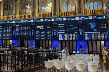 El Ibex cede ante el repunte de la inflación