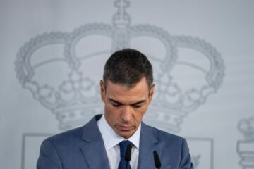 La crisis fabricada en Moncloa: el «cohete económico» de Sánchez recaudó 168.166 millones más pero dejó a una generación sin casa ante unos precios un 80% más caros