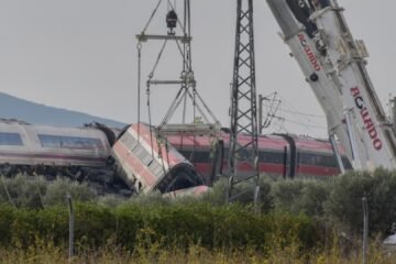 Otro AVE de Renfe evitó chocar contra los trenes siniestrados en Urda por segundos