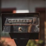 La empresa la despidió sin que pudiera acudir a la cita: un error postal le costó casi 7.000 euros