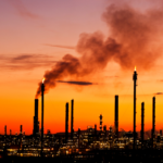 Energía cara: ¿son los impuestos y los sobrecostes o están inflados los precios?