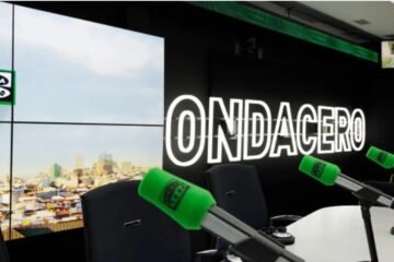 Las radios también modifican su programación por el accidente de tren en Toledo con especiales de la SER, COPE y Onda Cero
